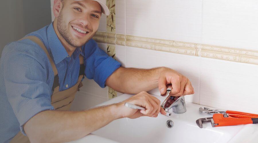 Professional clogged drains services in Manvel, TX